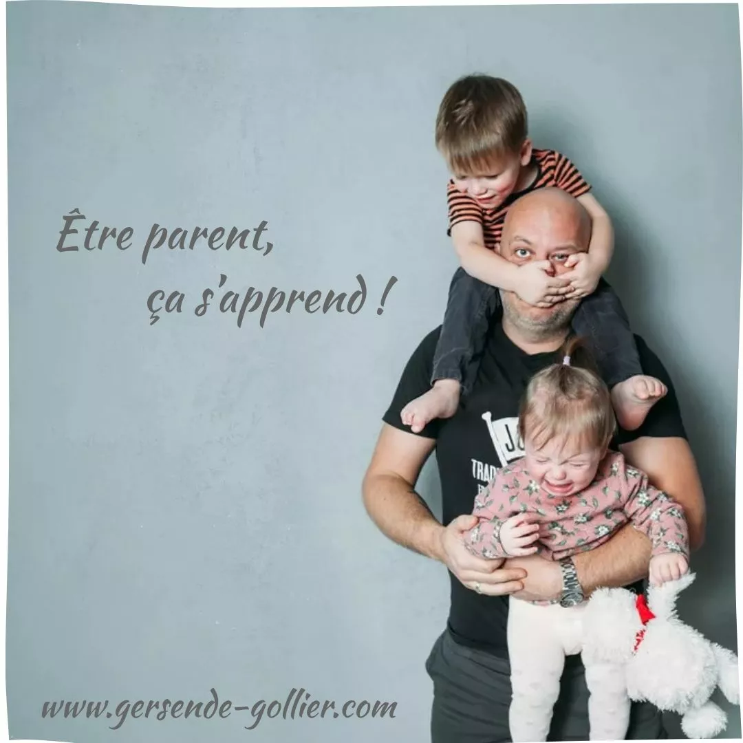 gersende-gollier-coaching-parental-morges Père portant ses deux enfants — Être parent, ça s’apprend